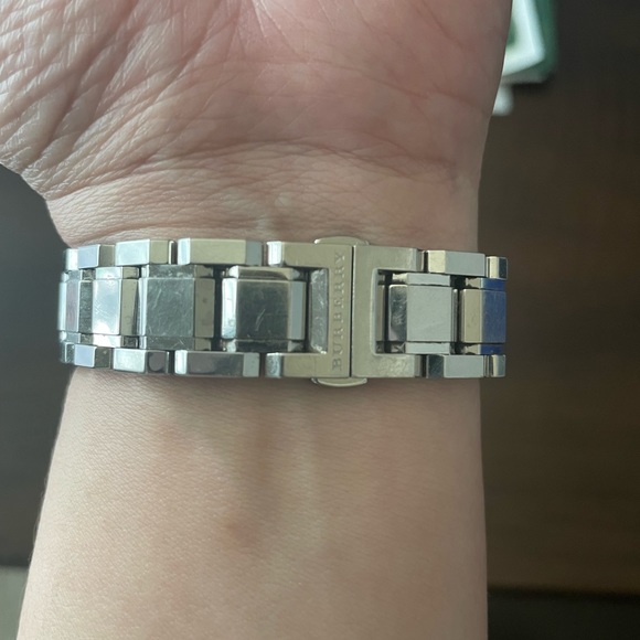 Burberry check stamped bracelet watch 34mm - Picture 10 of 11